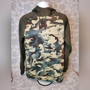 Nike Men's Dri-Fit Therma Pullover Hoodie Camo Training Hoodie, Size Small
